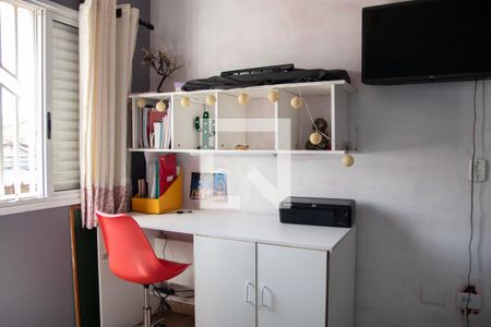 Casa à venda com 100m², 3 quartos e 2 vagas Casa à venda com 100m², 3 quartos e 2 vagasQuarto 2