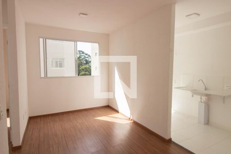 Sala de apartamento para alugar com 2 quartos, 42m² em Colônia (zona Leste), São Paulo