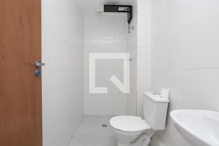 Banheiro de apartamento à venda com 1 quarto, 35m² em Vila Galvão, Guarulhos