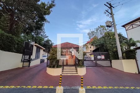 Apartamento para alugar com 74m², 3 quartos e 1 vagaFachada 