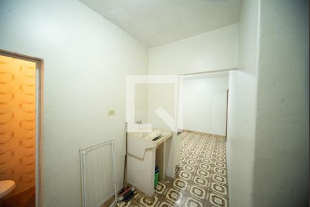 Área de Serviço de casa para alugar com 1 quarto, 30m² em Jardim Santa Adélia, São Paulo