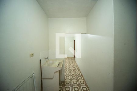 Casa para alugar com 30m², 1 quarto e sem vaga Casa para alugar com 30m², 1 quarto e sem vagaÁrea de Serviço