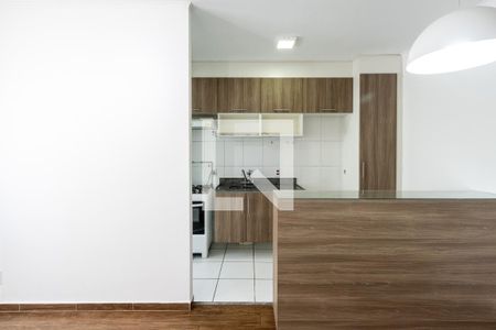 Cozinha de apartamento para alugar com 1 quarto, 33m² em Barra Funda, São Paulo