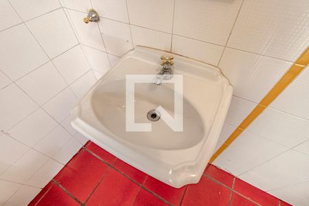 Casa para alugar com 220m², 4 quartos e 5 vagasLavabo - Torneira