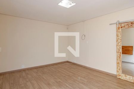 Casa para alugar com 220m², 4 quartos e 5 vagasQuarto 02 Suíte