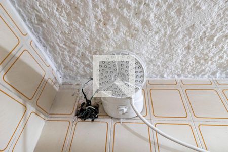 Casa para alugar com 220m², 4 quartos e 5 vagasBanheiro 03 da Suíte de Serviço - Chuveiro