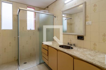 Casa para alugar com 220m², 4 quartos e 5 vagasBanheiro 02 da Suíte 02