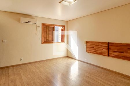 Casa para alugar com 220m², 4 quartos e 5 vagasQuarto 02 Suíte