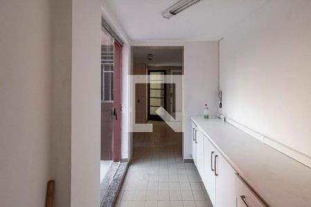 Casa para alugar com 220m², 4 quartos e 5 vagasCozinha