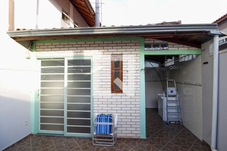 Casa de condomínio à venda com 109m², 3 quartos e 3 vagas Casa de condomínio à venda com 109m², 3 quartos e 3 vagasQuintal