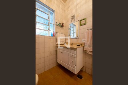 Casa à venda com 500m², 4 quartos e 3 vagasCasa 2 - Banheiro