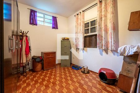 Casa à venda com 500m², 4 quartos e 3 vagasCasa 2 - Quarto 2