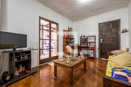 Casa à venda com 500m², 4 quartos e 3 vagasCasa 2 - Sala