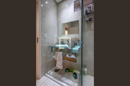 Casa à venda com 500m², 4 quartos e 3 vagasCasa 1 - Banheiro