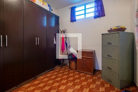 Casa à venda com 500m², 4 quartos e 3 vagasCasa 2 - Quarto 2