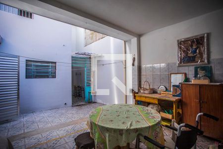 Casa à venda com 172m², 3 quartos e 1 vagaÁrea de Serviço