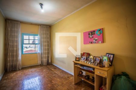 Casa à venda com 172m², 3 quartos e 1 vagaQuarto 2