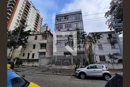 Apartamento à venda com 85m², 2 quartos e 1 vaga Apartamento à venda com 85m², 2 quartos e 1 vagaFachada do Prédio
