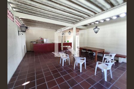 Apartamento à venda com 85m², 2 quartos e 1 vaga Apartamento à venda com 85m², 2 quartos e 1 vagaÁrea comum - Salão de festas