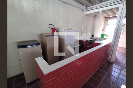 Apartamento à venda com 85m², 2 quartos e 1 vaga Apartamento à venda com 85m², 2 quartos e 1 vagaÁrea comum - Salão de festas