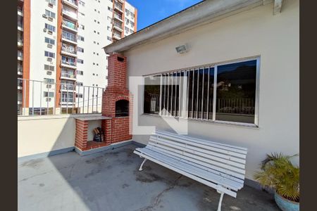 Apartamento à venda com 85m², 2 quartos e 1 vaga Apartamento à venda com 85m², 2 quartos e 1 vagaÁrea comum - Churrasqueira