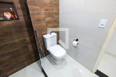 Apartamento à venda com 85m², 2 quartos e 1 vaga Apartamento à venda com 85m², 2 quartos e 1 vagaBanheiro Corredor