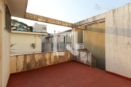 Casa para alugar com 367m², 4 quartos e 4 vagas Casa para alugar com 367m², 4 quartos e 4 vagasÁrea de Serviço