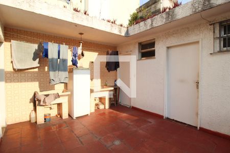 Casa para alugar com 367m², 4 quartos e 4 vagas Casa para alugar com 367m², 4 quartos e 4 vagasÁrea de Serviço