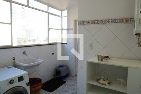 Apartamento para alugar com 130m², 2 quartos e 1 vagaÁrea de Serviço