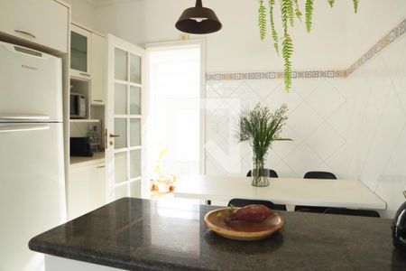 Apartamento para alugar com 130m², 2 quartos e 1 vagaCozinha