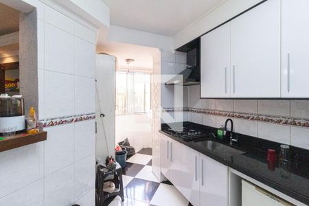 Apartamento à venda com 55m², 2 quartos e 1 vagaCozinha e área de serviço