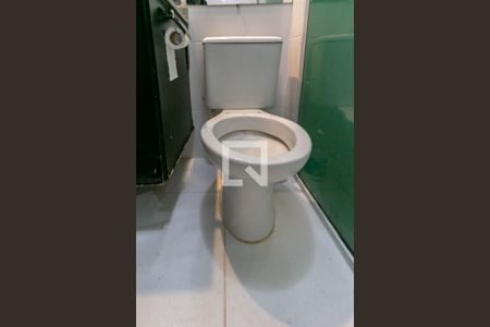 Apartamento à venda com 64m², 2 quartos e 1 vagaBanheiro Social