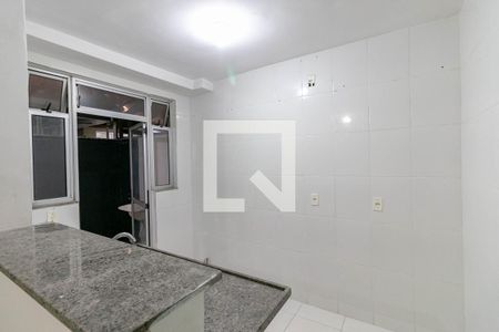 Apartamento à venda com 64m², 2 quartos e 1 vagaCozinha