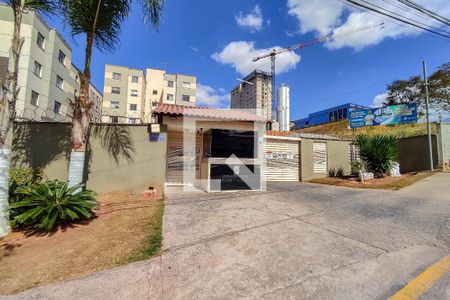 Apartamento à venda com 64m², 2 quartos e 1 vagaFachada