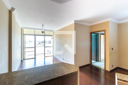 Sala de apartamento à venda com 3 quartos, 120m² em Jardim Chapadão, Campinas