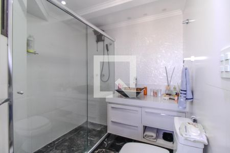 Apartamento à venda com 118m², 3 quartos e 1 vaga Apartamento à venda com 118m², 3 quartos e 1 vagaBanheiro da Suíte