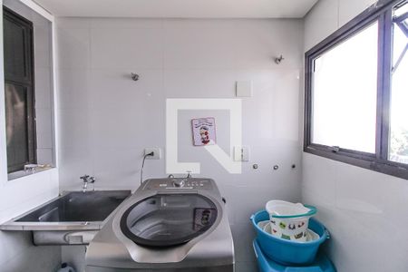 Apartamento à venda com 118m², 3 quartos e 1 vaga Apartamento à venda com 118m², 3 quartos e 1 vagaÁrea de Serviço