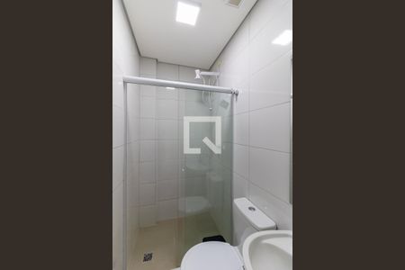 Banheiro de apartamento para alugar com 1 quarto, 31m² em Jardim Seckler, São Paulo