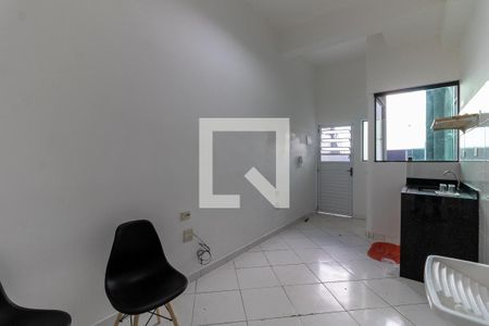 Cozinha de apartamento para alugar com 1 quarto, 31m² em Jardim Seckler, São Paulo