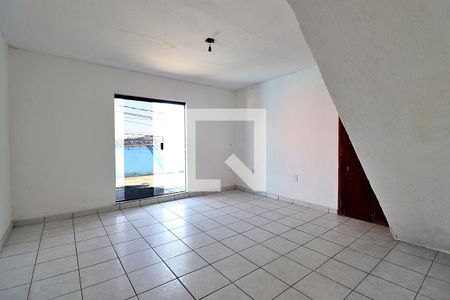 Sala/Quarto de casa para alugar com 1 quarto, 17m² em Jardim Vila Rica, Santo André