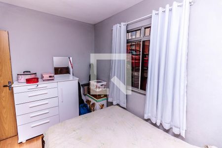 Quarto 2 de apartamento à venda com 2 quartos, 44m² em Piratininga, Belo Horizonte