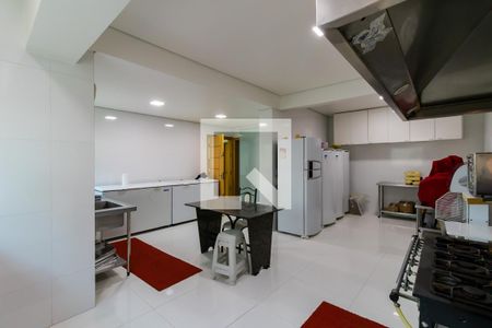 Casa à venda com 288m², 5 quartos e 3 vagas Casa à venda com 288m², 5 quartos e 3 vagasCozinha Casa 1