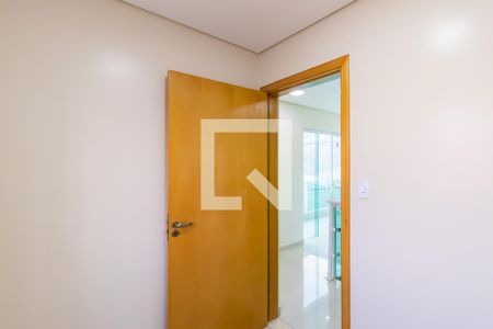 Casa à venda com 288m², 5 quartos e 3 vagas Casa à venda com 288m², 5 quartos e 3 vagasQuarto 1 casa 2