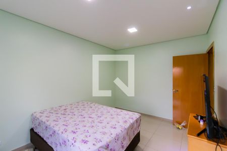 Casa à venda com 288m², 5 quartos e 3 vagas Casa à venda com 288m², 5 quartos e 3 vagasQuarto 3 Casa 1