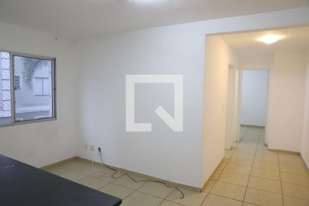 Apartamento para alugar com 49m², 2 quartos e 1 vaga Apartamento para alugar com 49m², 2 quartos e 1 vagaCorredor