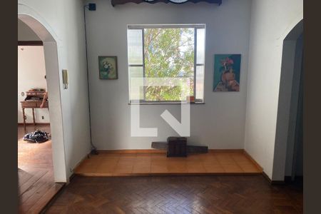 Casa à venda com 6 quartos, 200m² em Cruzeiro, Belo Horizonte