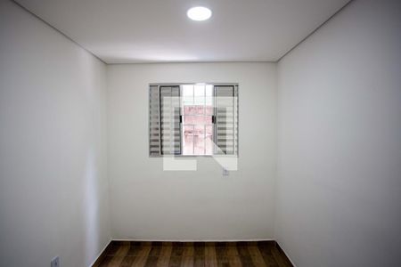 Quarto de casa para alugar com 1 quarto, 26m² em Taboão, Diadema