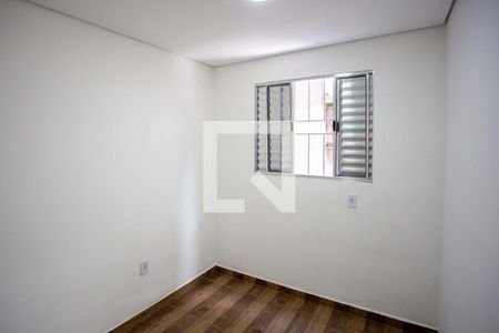 Quarto de casa para alugar com 1 quarto, 26m² em Taboão, Diadema