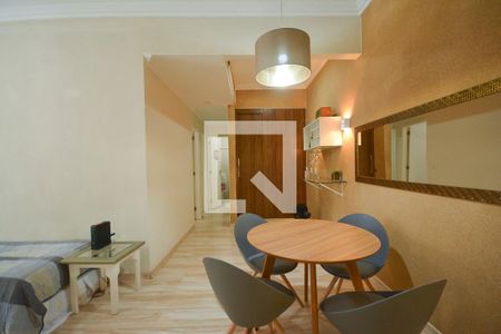 Sala de apartamento para alugar com 2 quartos, 67m² em Glória, Rio de Janeiro