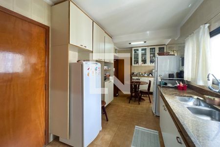 Apartamento à venda com 216m², 3 quartos e 3 vagasCozinha